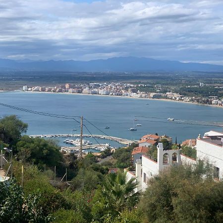 罗萨斯La Baie De Rose公寓 外观 照片