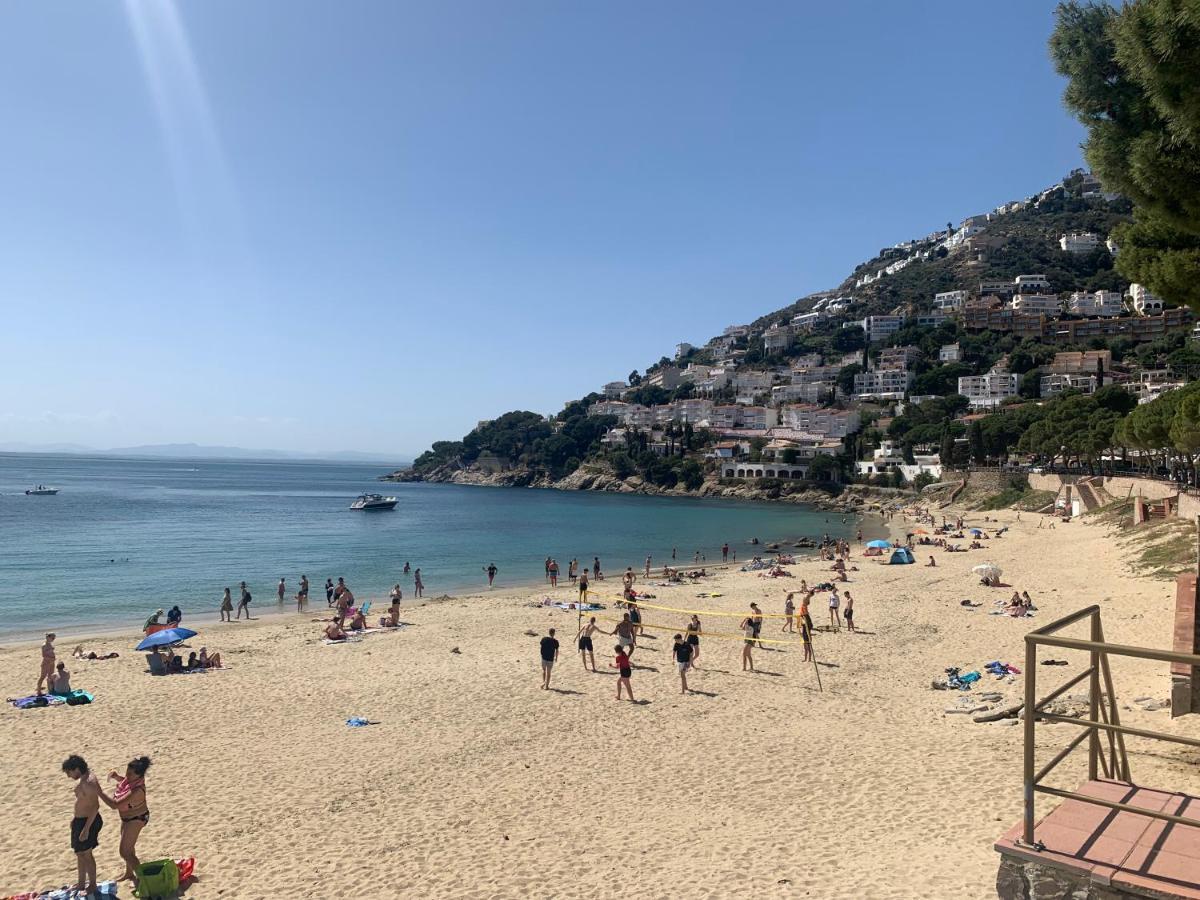 罗萨斯La Baie De Rose公寓 外观 照片