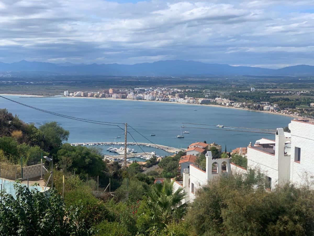 罗萨斯La Baie De Rose公寓 外观 照片